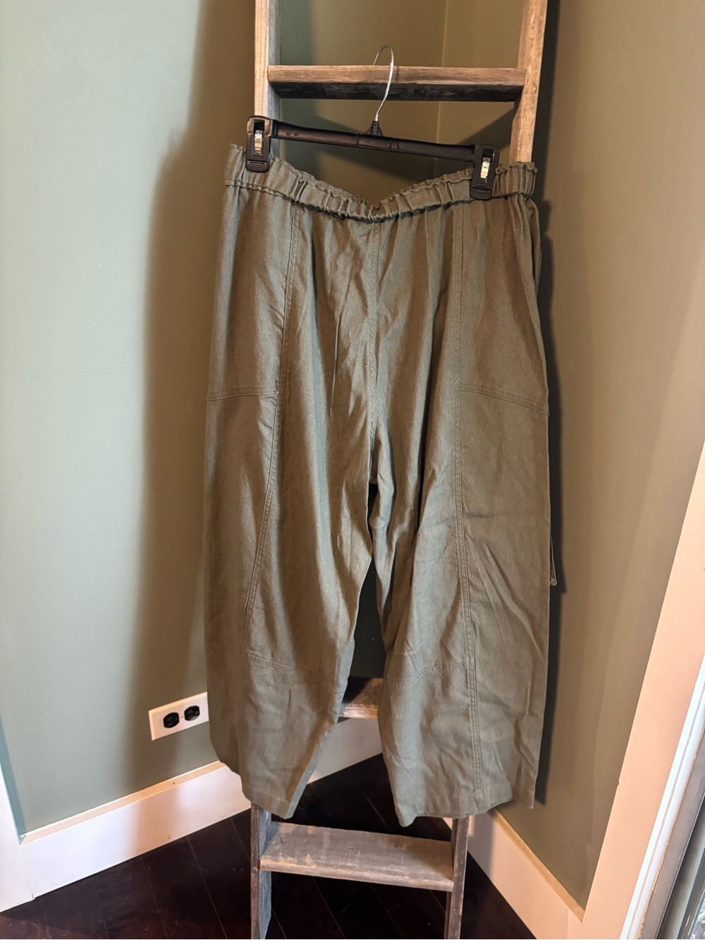 Max Studio Cargo Linen Blend Pant - Picture 8 of 9